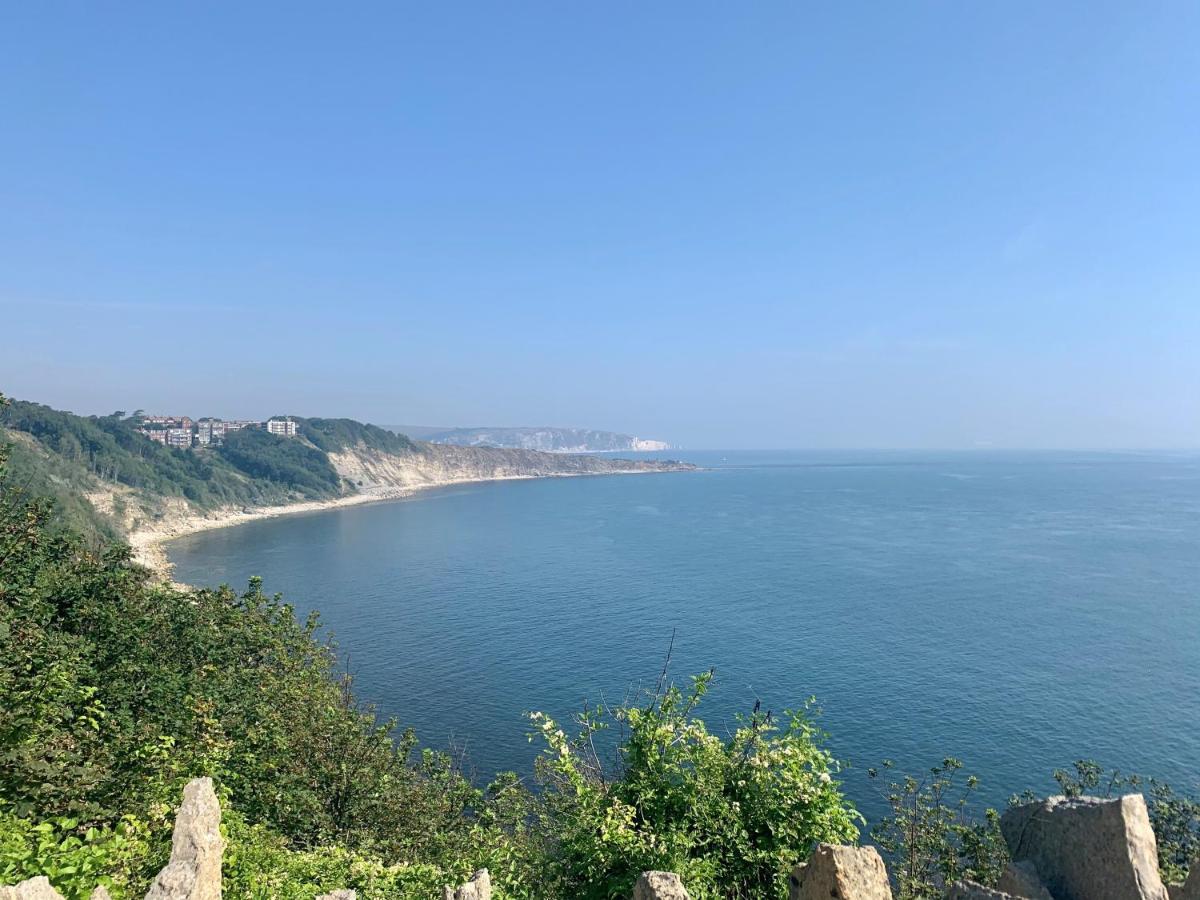 Charming 3-Bed Cottage In Swanage Esterno foto