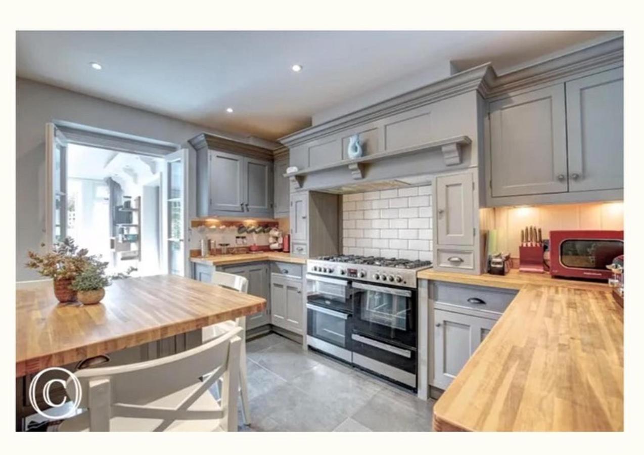 Charming 3-Bed Cottage In Swanage Esterno foto