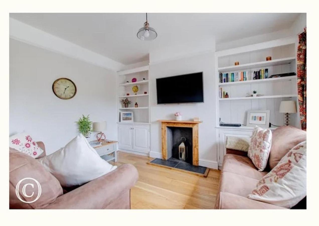 Charming 3-Bed Cottage In Swanage Esterno foto